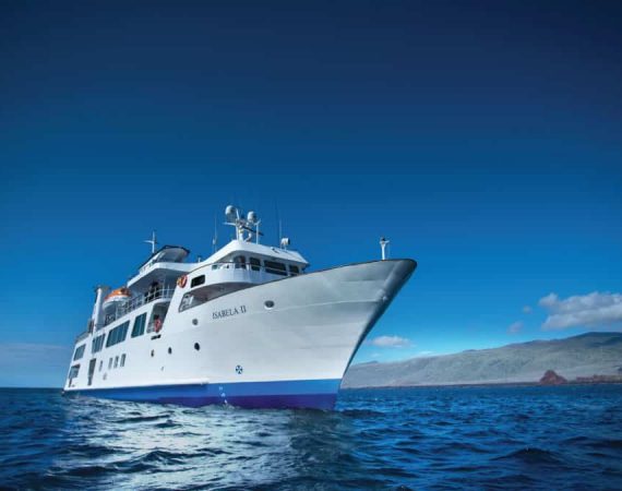 yacht isabela ii galapagos