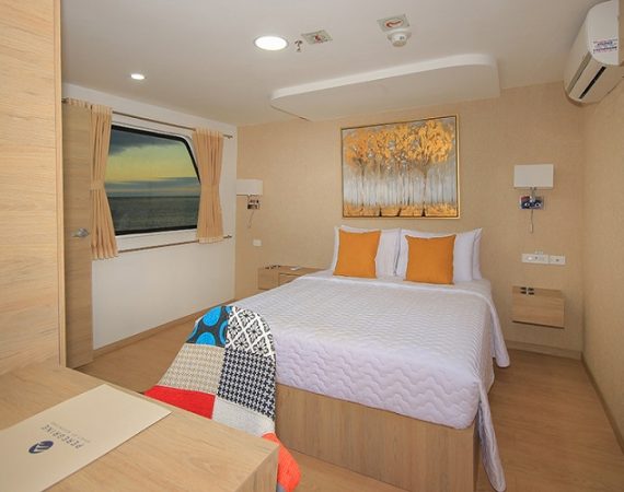 Grand Queen Beatriz Galapagos Cruise double cabin